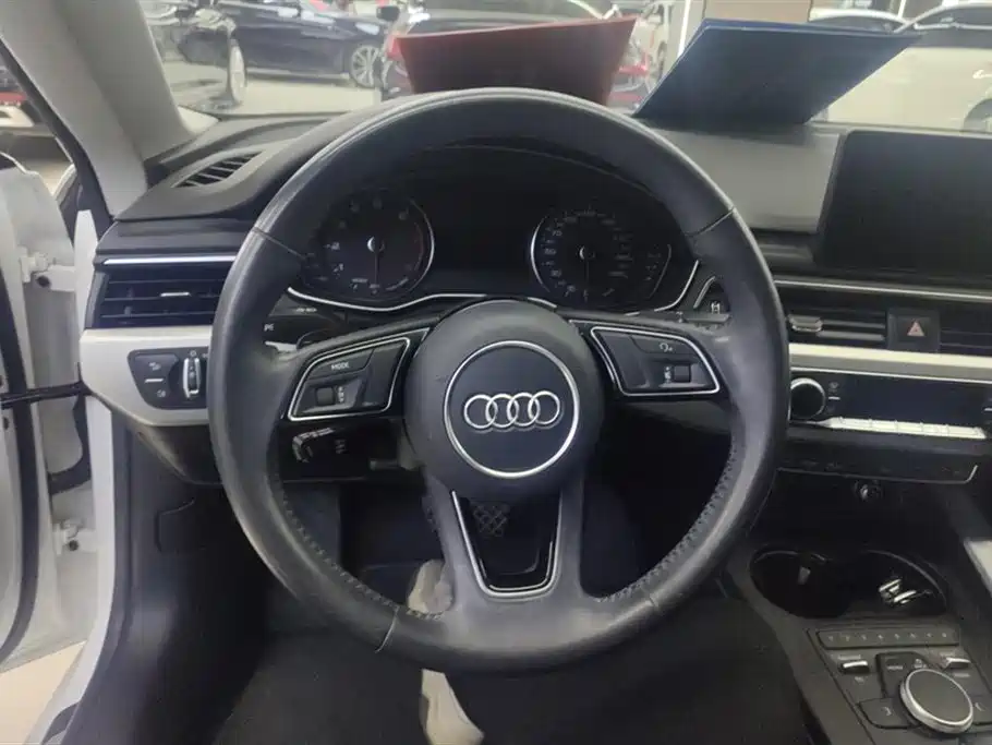 Audi A5 (Import) 2019 Sportback 40 TFSI Fashion фото 15