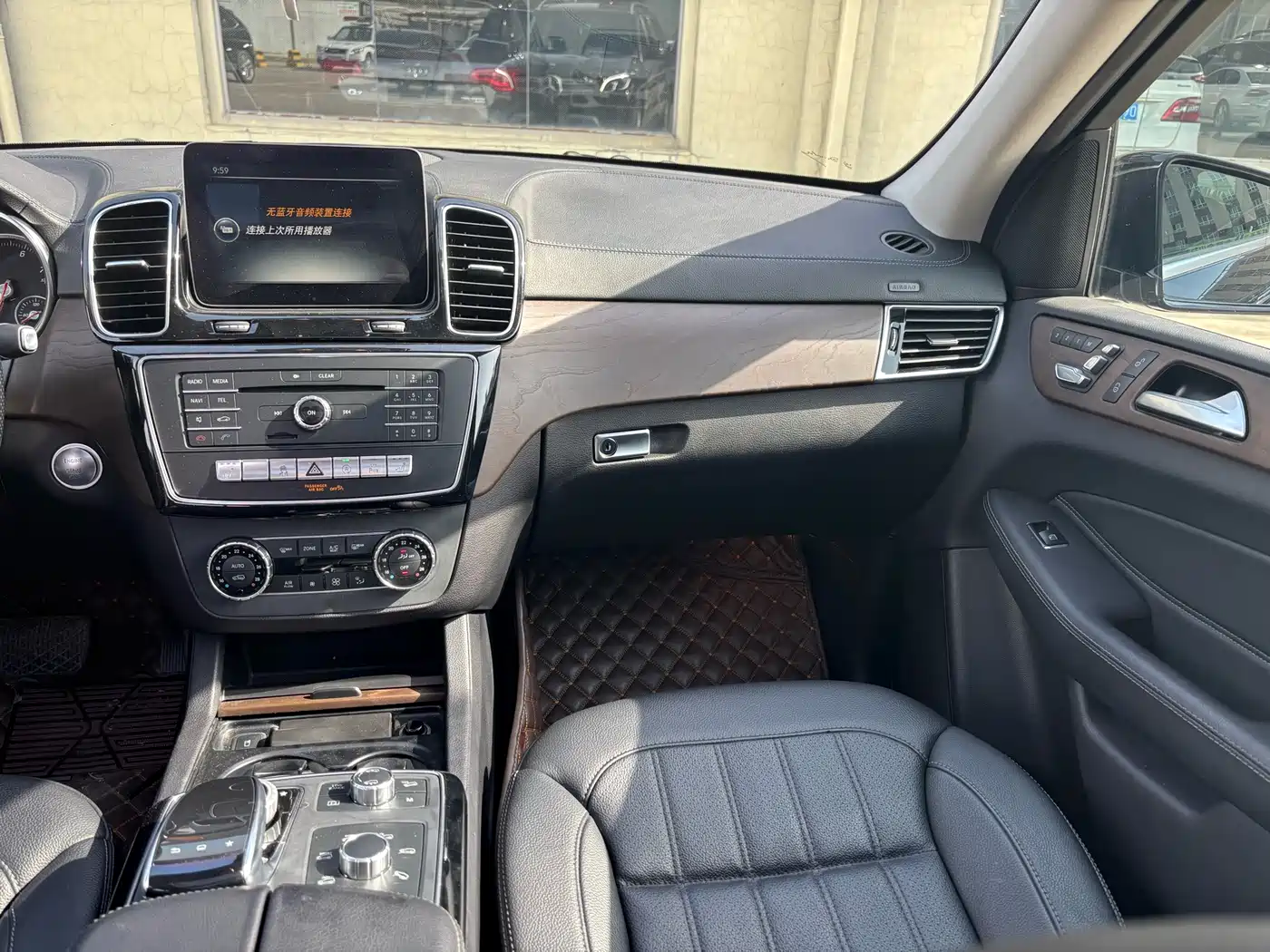 Mercedes-Benz GLS 2016 GLS 400 4MATIC Dynamic фото 10