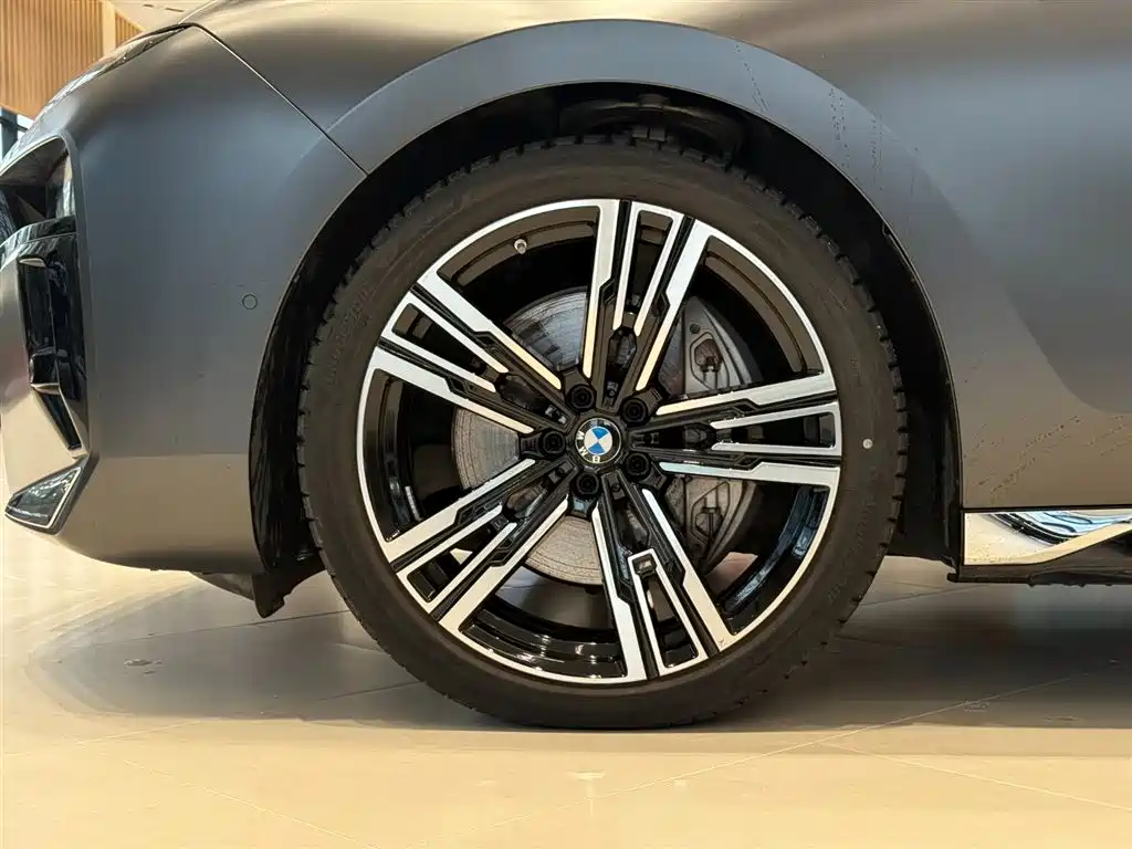 BMW 7 Series 2023 Facelift 740Li Exclusive Luxury Package фото 11