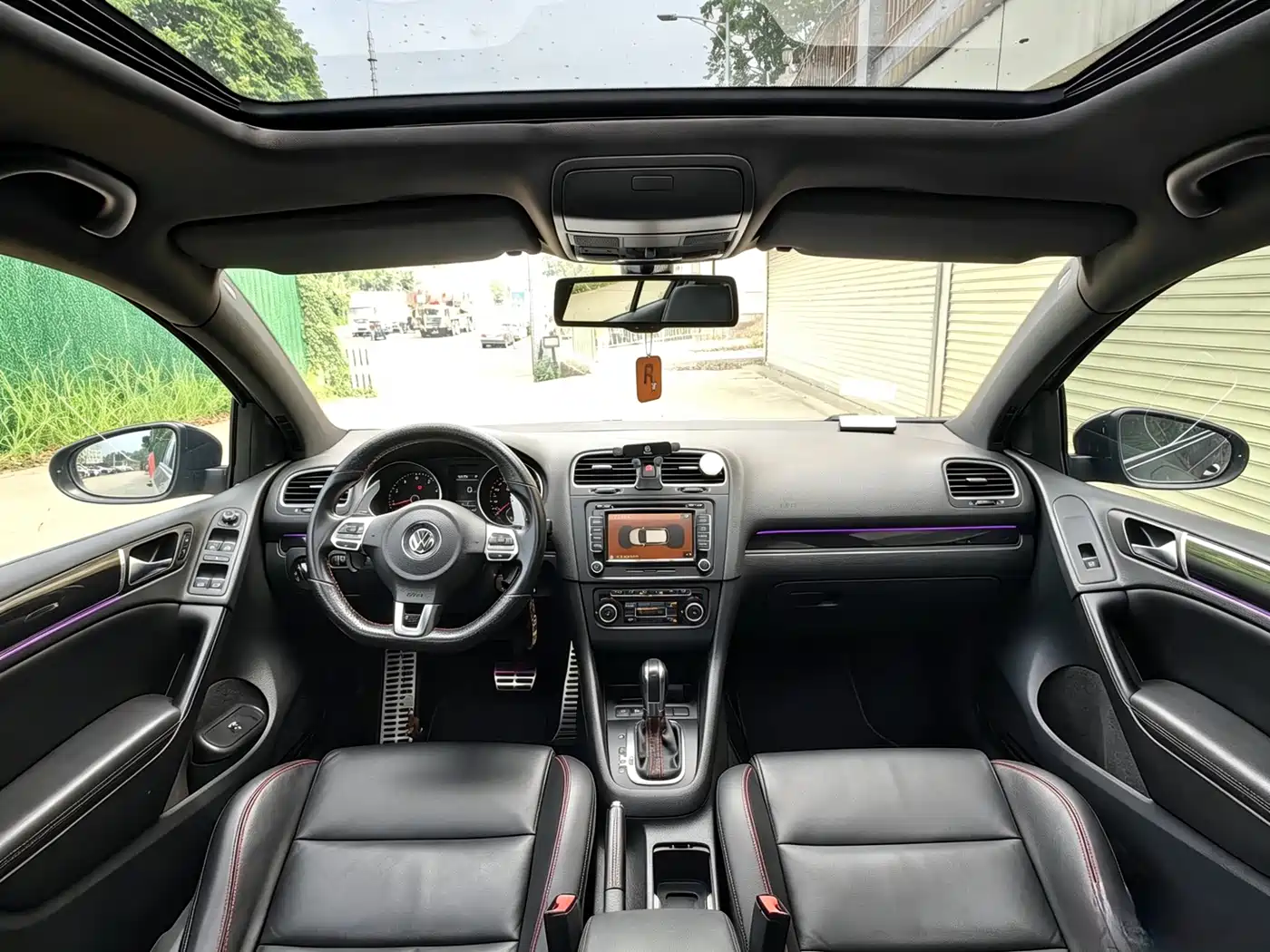 Volkswagen Golf GTI 2012 2.0TSI GTI фото 8
