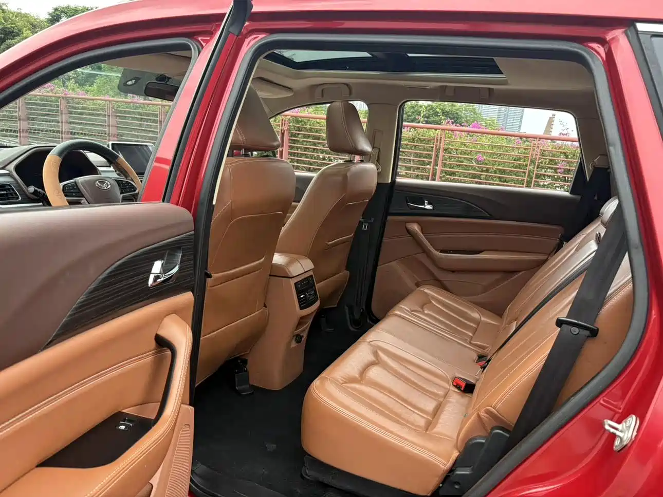 BAIC Huansu S7 2018 2018 1.5T Automatic Premium