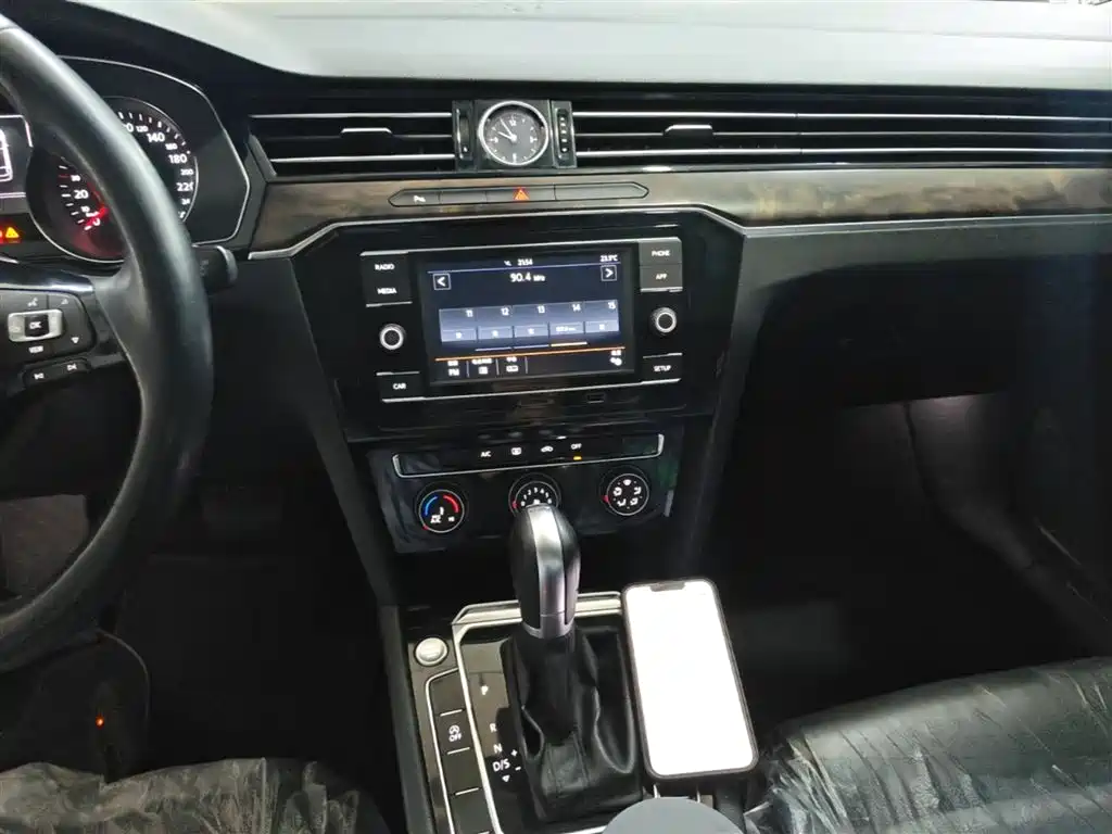 Volkswagen Magotan 2019 330TSI DSG Leading China VI фото 13