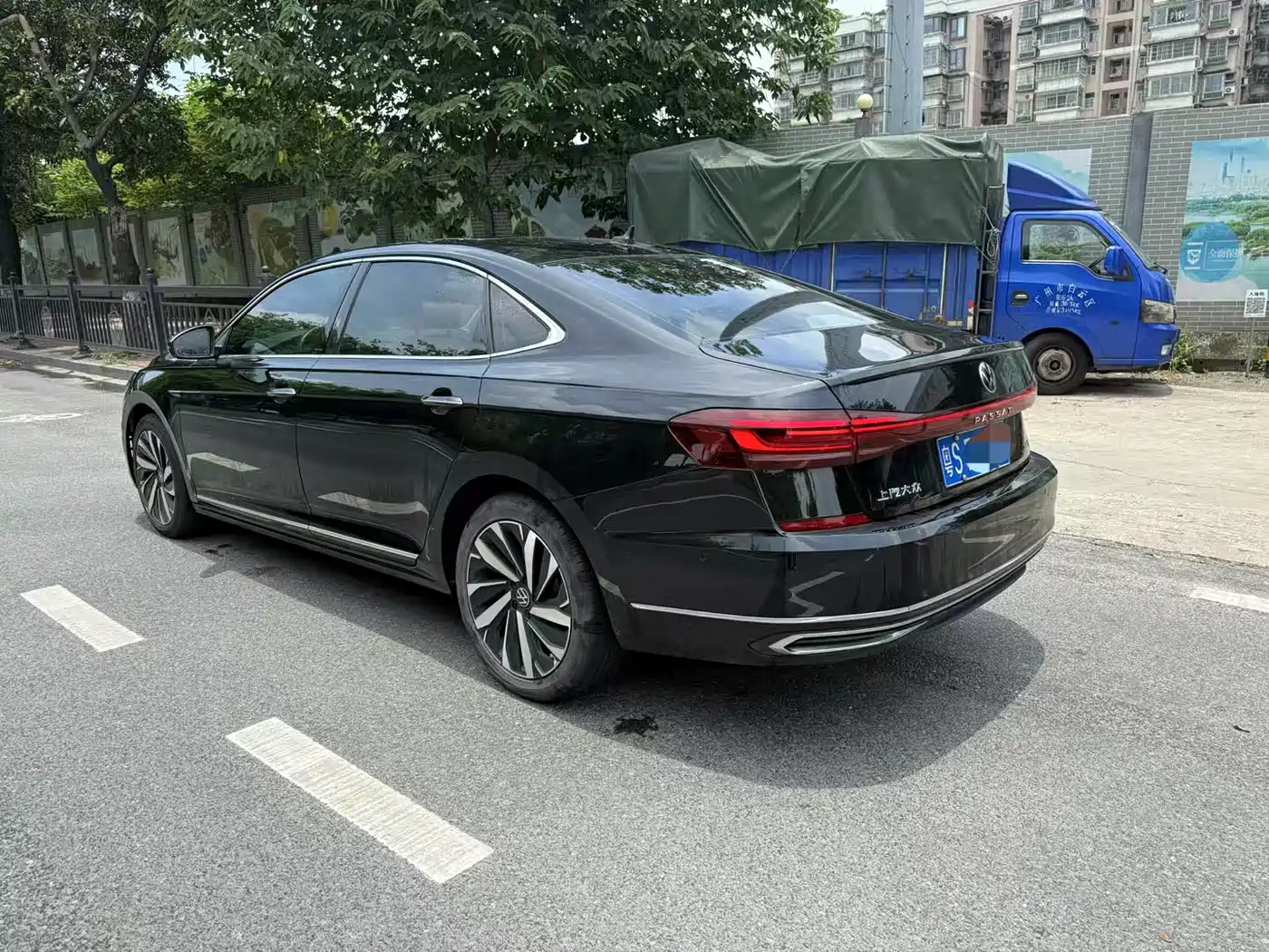 Фото 4 - Volkswagen Passat