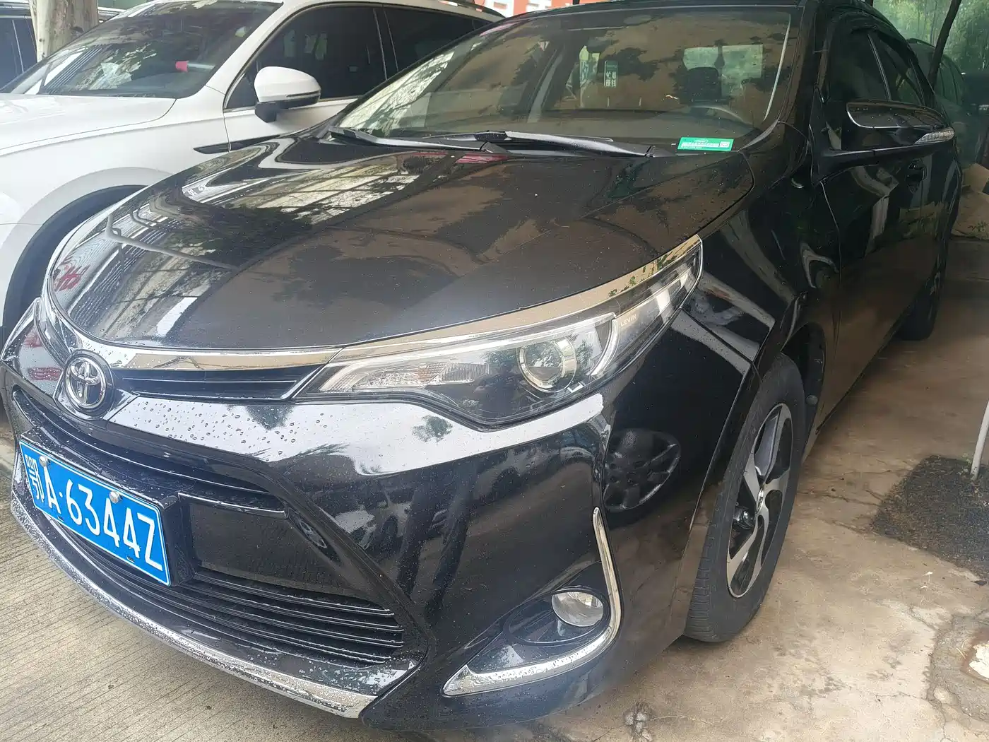 Toyota Levin 2017 Facelift 185T CVT Elite (China V) фото 3