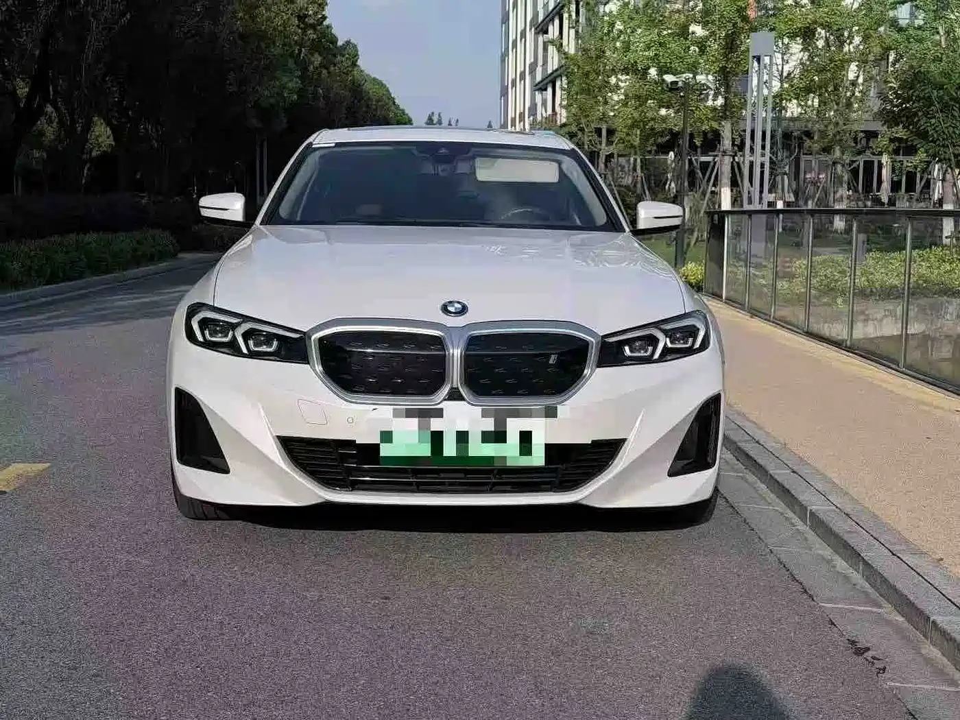 BMW i3 2022 2022 eDrive 35 L