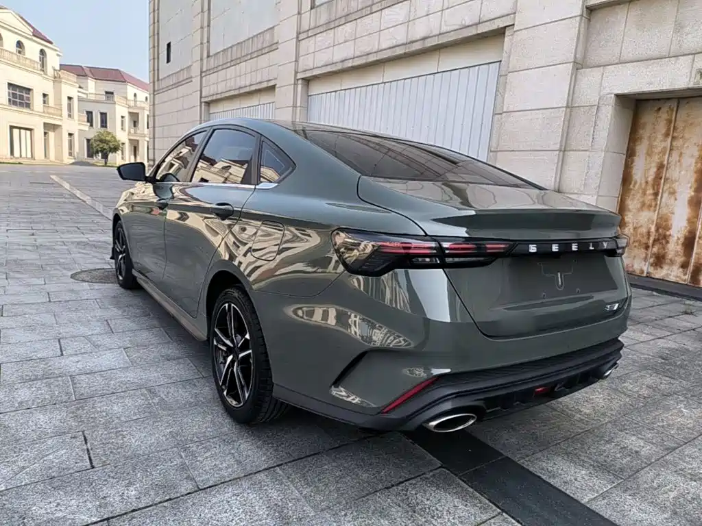 Фото 5 - Geely Binrui