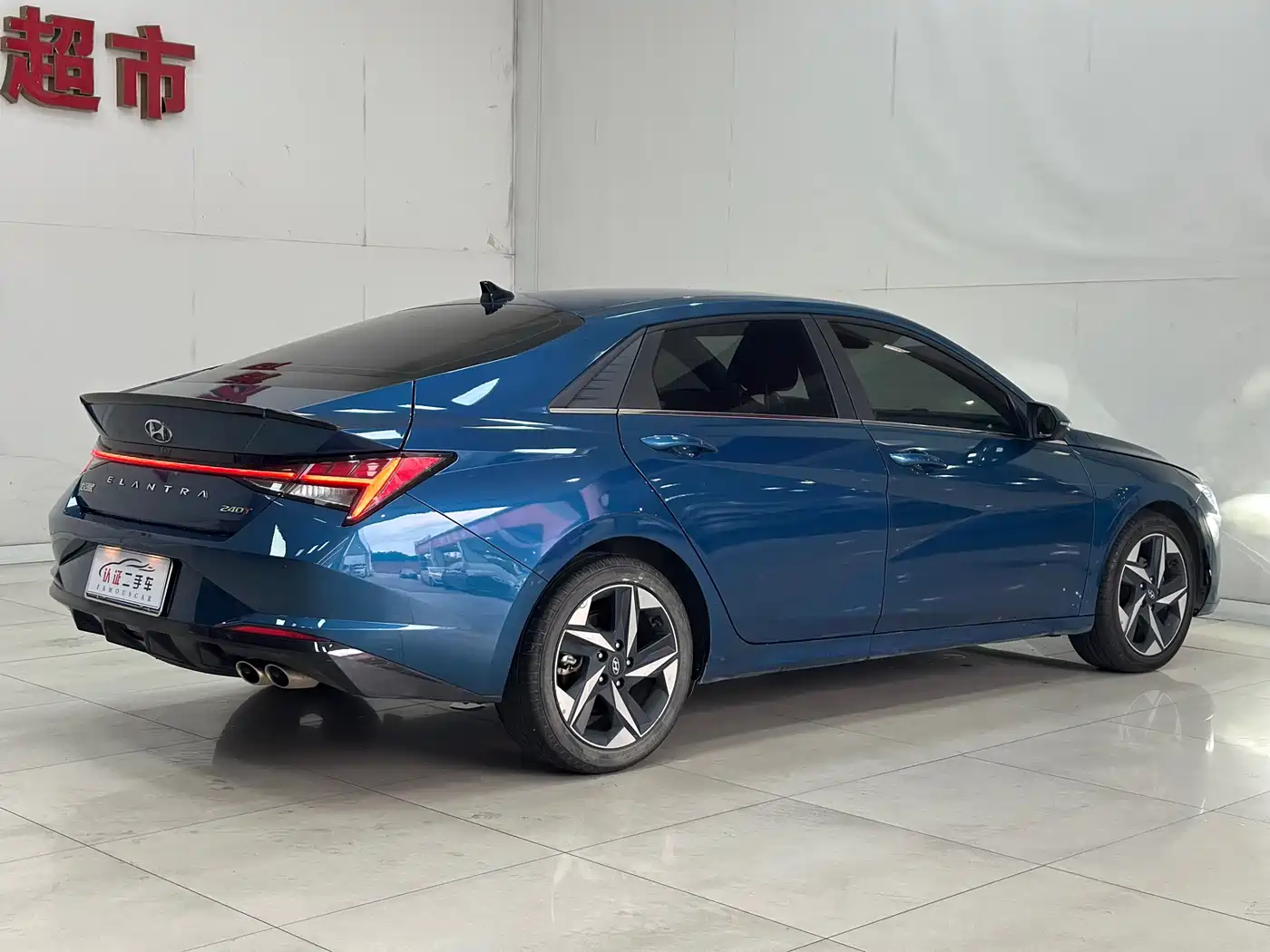 Hyundai Elantra 2021 240TGDi DCT LUX Premium Edition фото 14