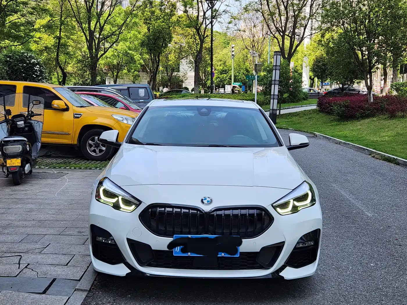 BMW 2 Series (Import) 2021 225i 4-Door Gran Coupe M Sport Package фото 2