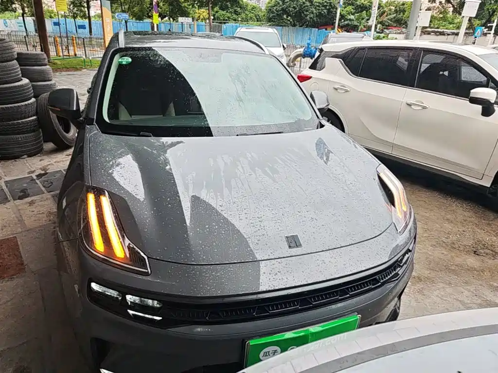 Lynk & Co 06 EM-P 2020 PHEV Plus фото 3