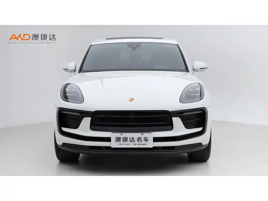 صورة 2 - Porsche Macan