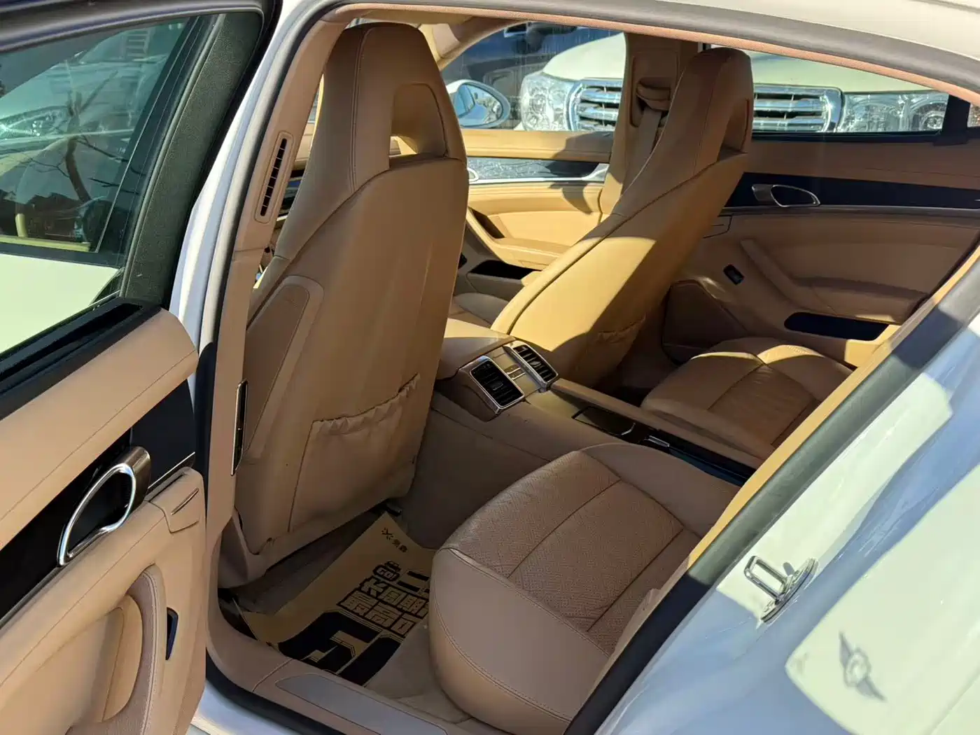 Porsche Panamera 2010 Panamera 3.6L фото 10