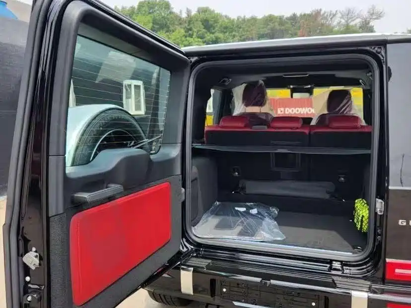 Mercedes-Benz G-Class AMG 2025 AMG G 63 фото 6