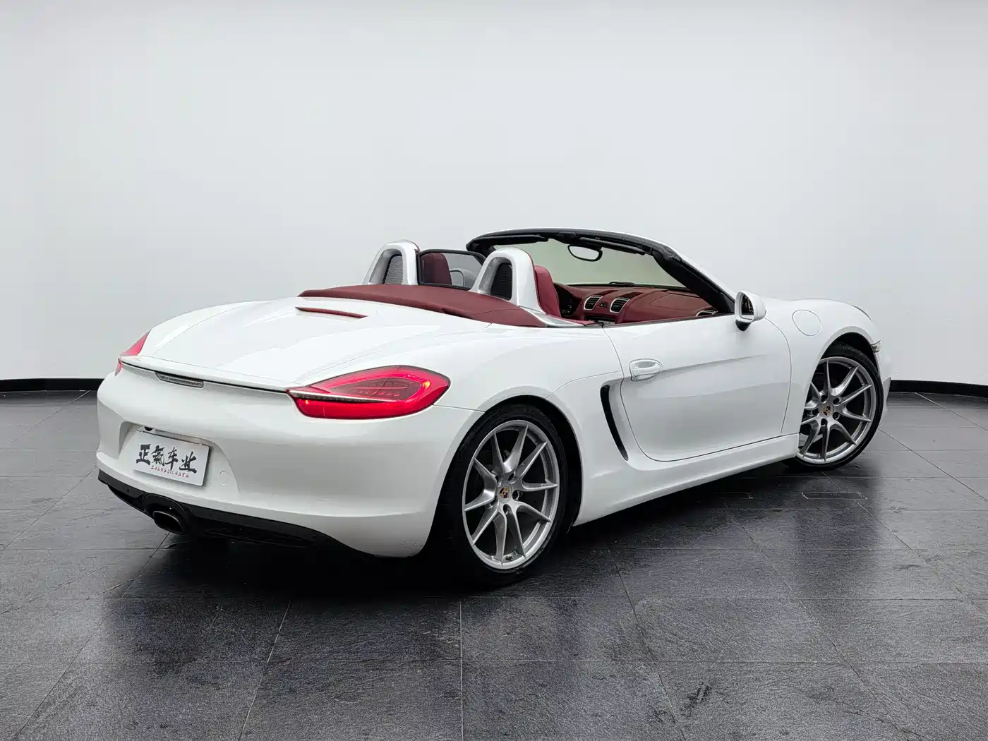 Porsche Boxster 2013 Boxster 2.7L фото 17