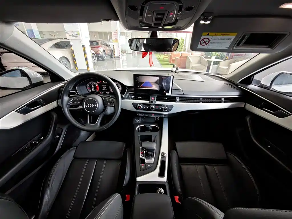 Audi A4L 2020 40 TFSI Fashion Dynamic Edition фото 23