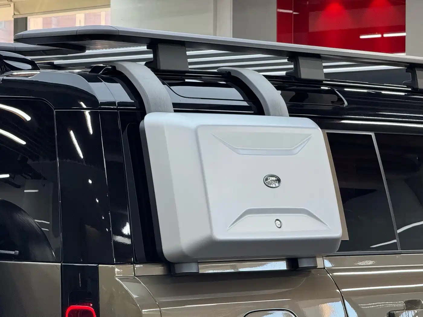 Land Rover Defender 2020 2020 Model 110 P400 HSE