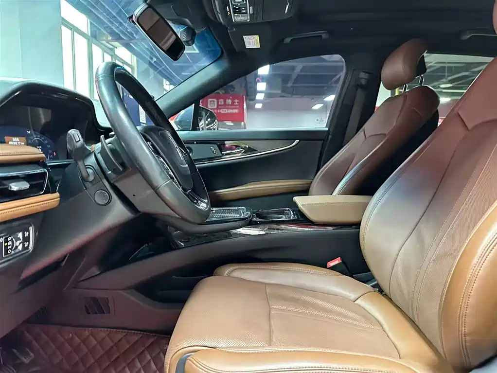 LINCOLN NAVIGATOR