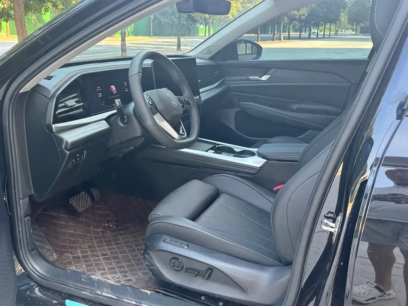 Volkswagen Passat 2026 2026 Pro Edition 300TSI Dragon Glory Version