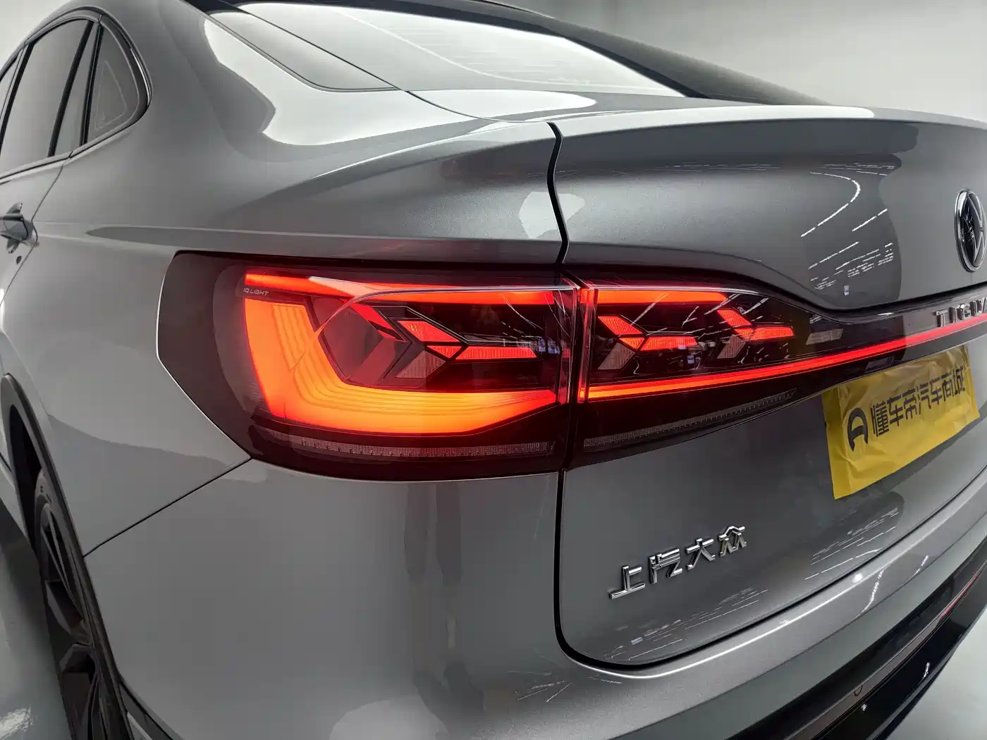 Volkswagen Tiguan X 2022 2023 330TSI 2WD Prestige Flagship
