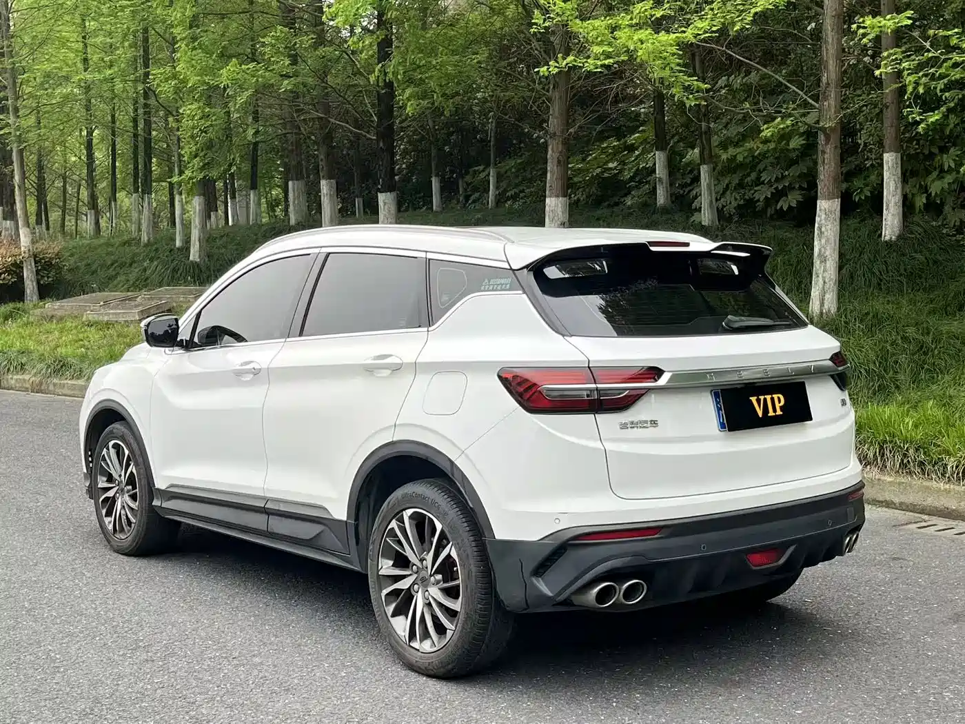 Photo 3 - Geely Binyue
