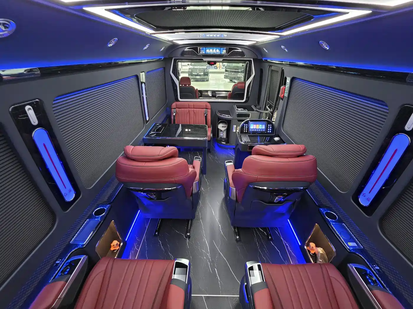 Hongqi Guoyue 2024 3.0T Flagship Edition 17-seater фото 11