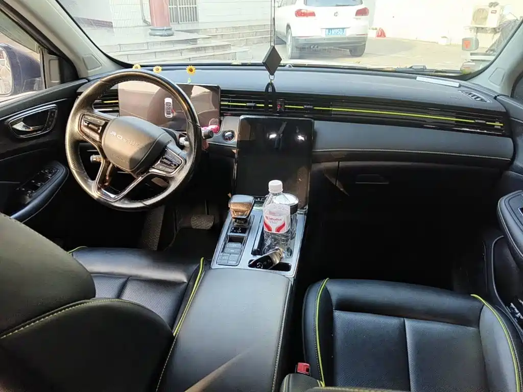 Roewe RX5 2023 2023 PLUS 330TGI Automatic Trend-leading Smart Premium Edition
