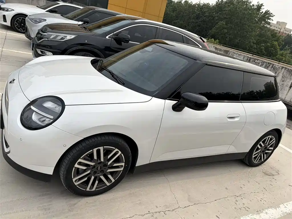MINI Electric MINI COOPER 2024 456km COOPER E Classic