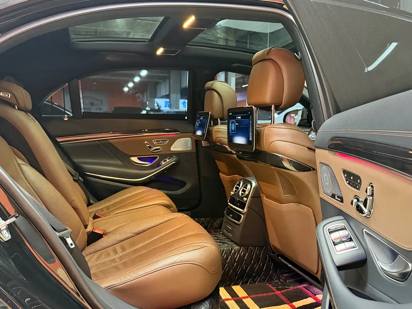 Mercedes-Benz S-Class 2020 S 450 L 4MATIC Collector's Version фото 16