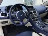 Фото 12 - Aston Martin DB11