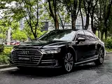 Фото 1 - Audi A8
