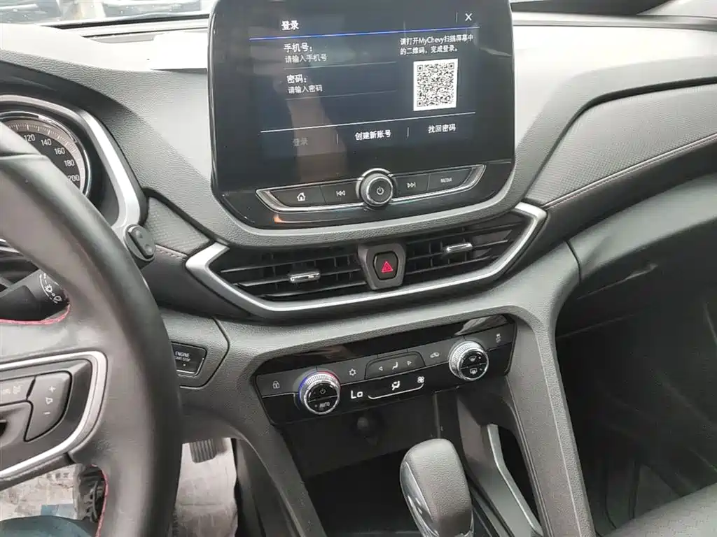 Chevrolet Volando 2020 Mild Hybrid Redline 530T Automatic Premium Edition (5+2 seater) фото 13