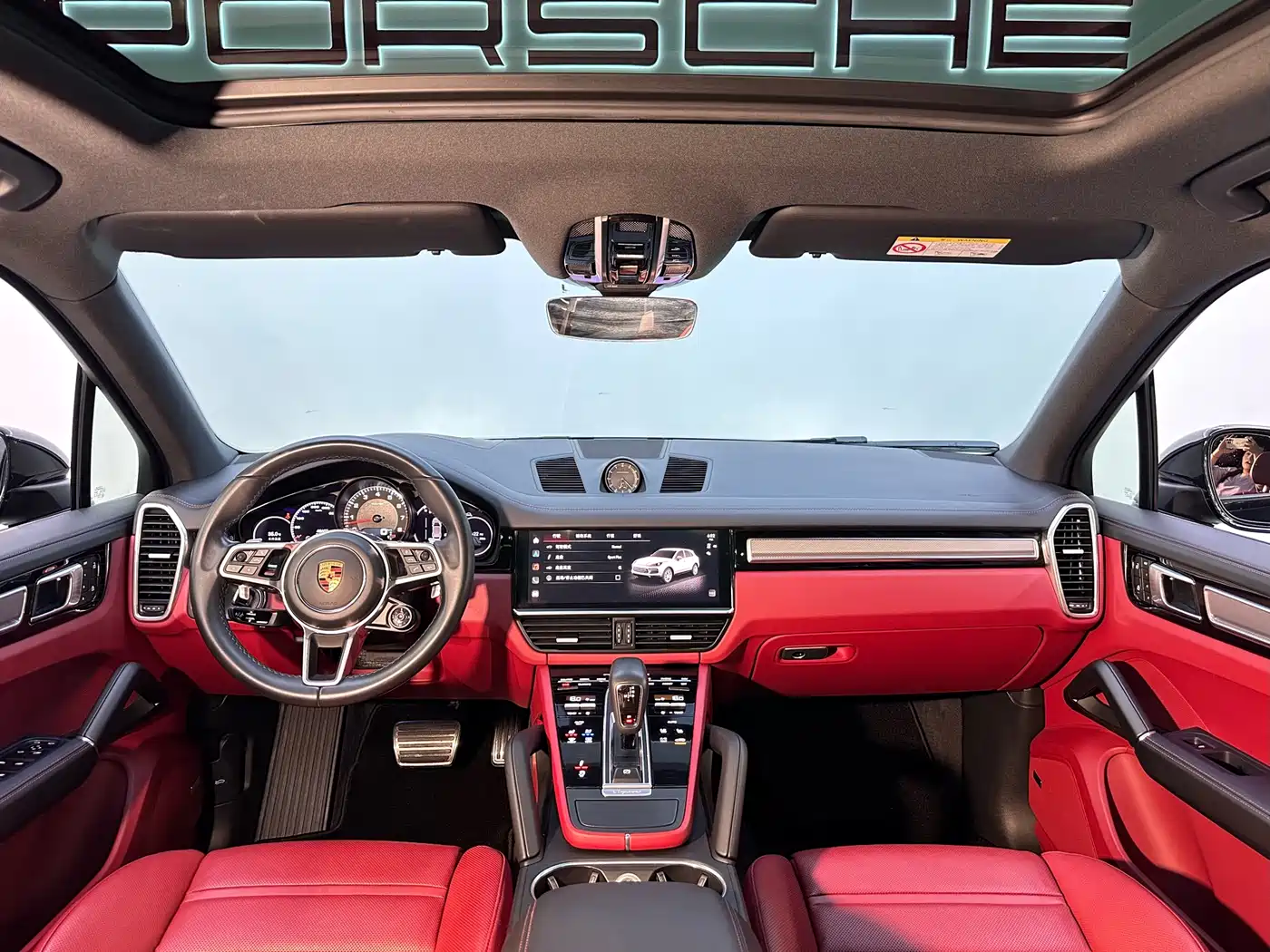 PORSCHE CAYENNE