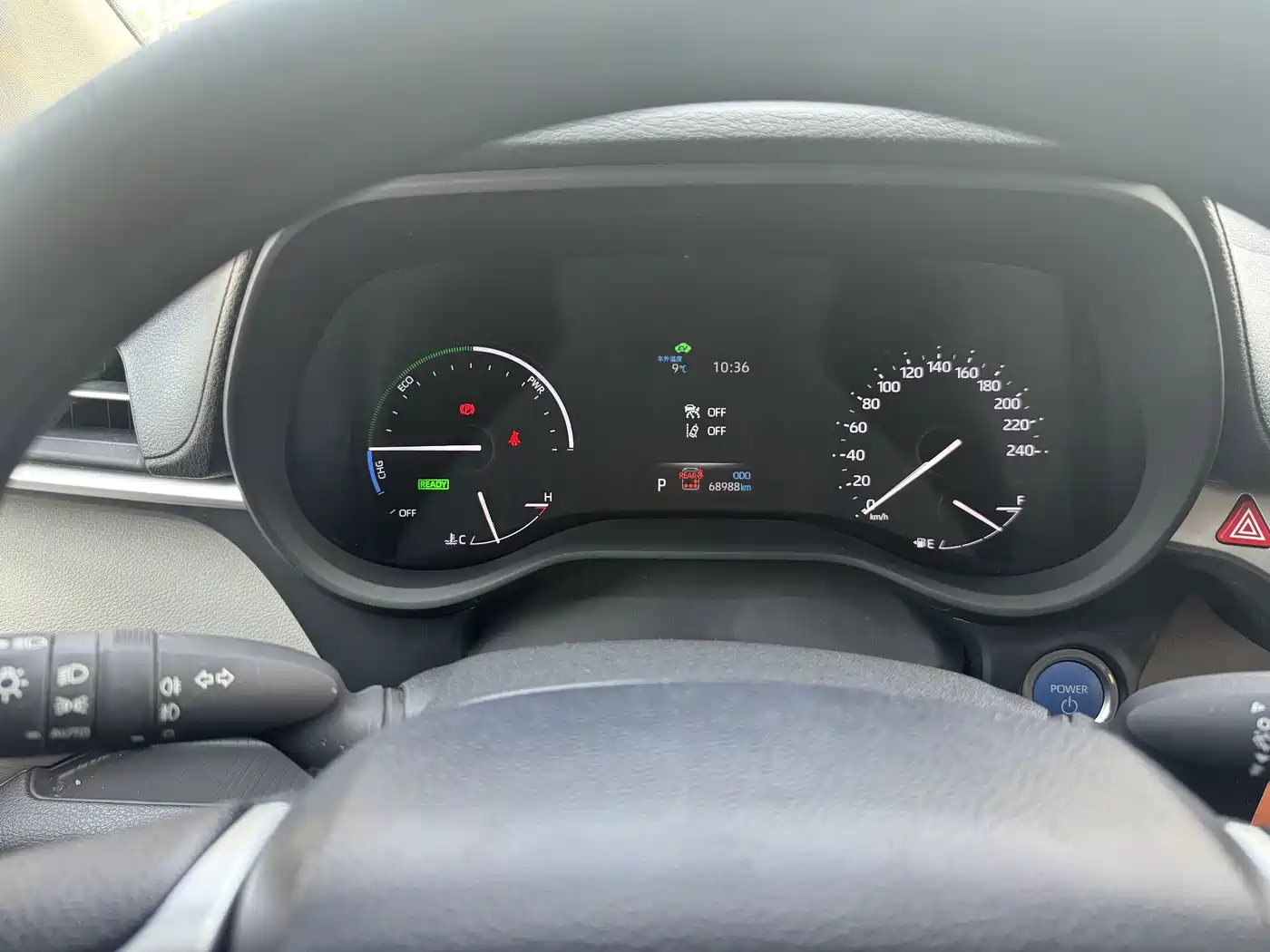 Toyota Sienna 2023 2.5L Hybrid Comfort Edition фото 4