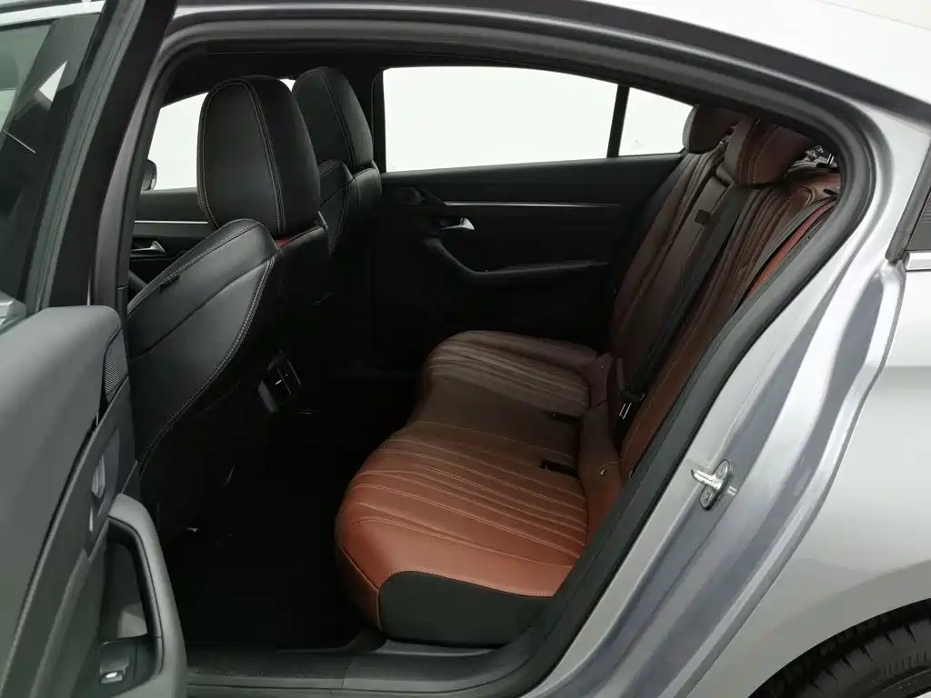 Photo 15 - Peugeot 508