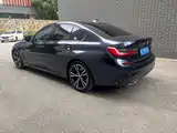 Photo 20 - BMW 3 Series