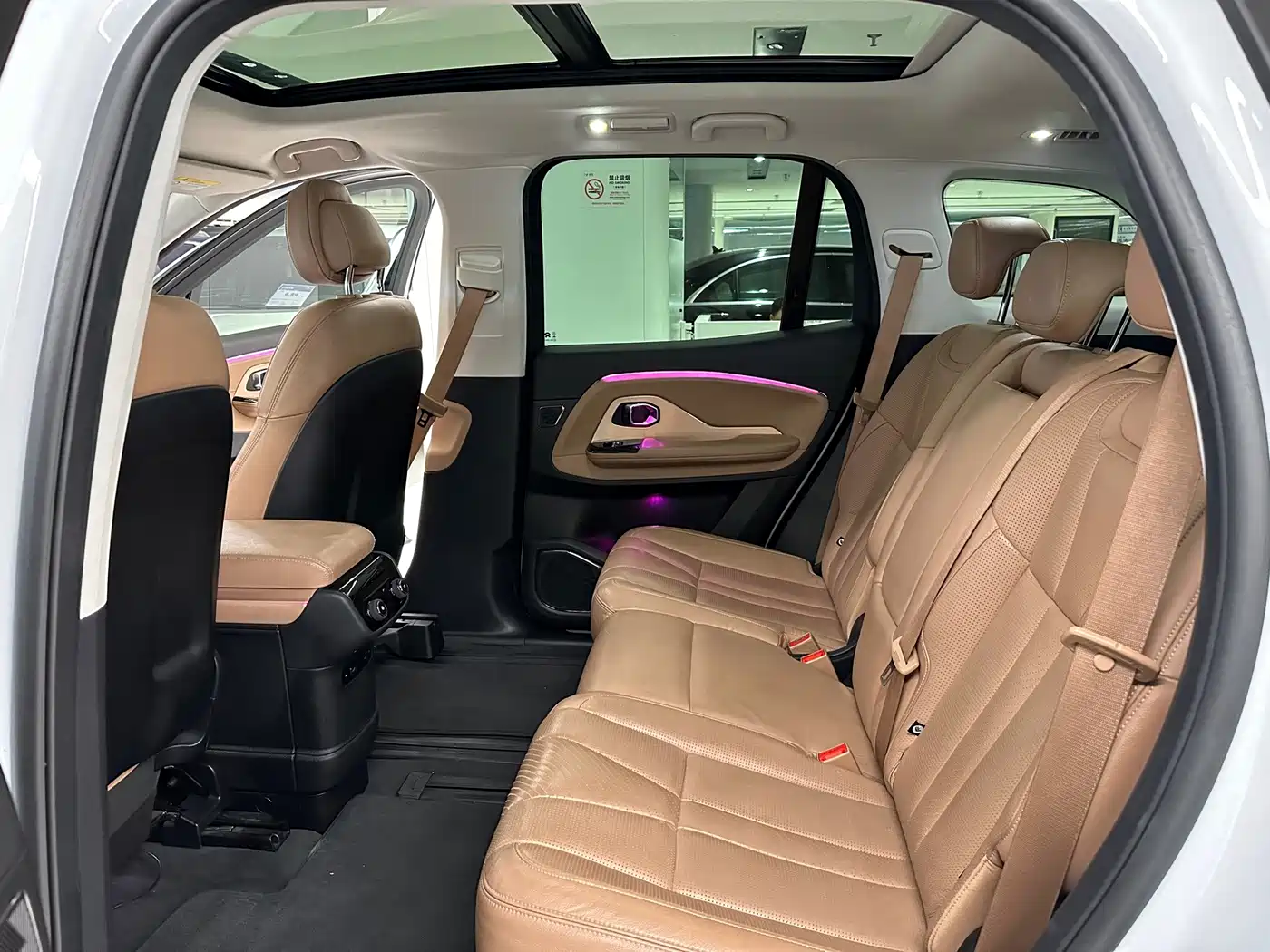 NIO ES8 2019 2018 355KM Base Model 7-Seater Version