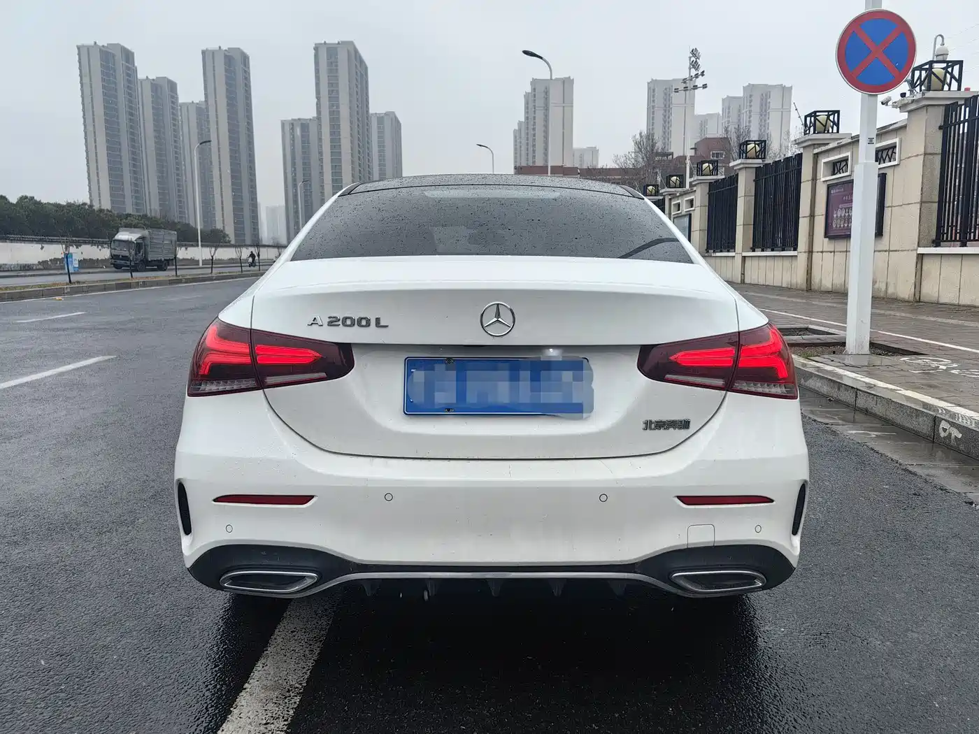 Mercedes-Benz A-Class 2022 A 200 L Sport Sedan Style фото 4