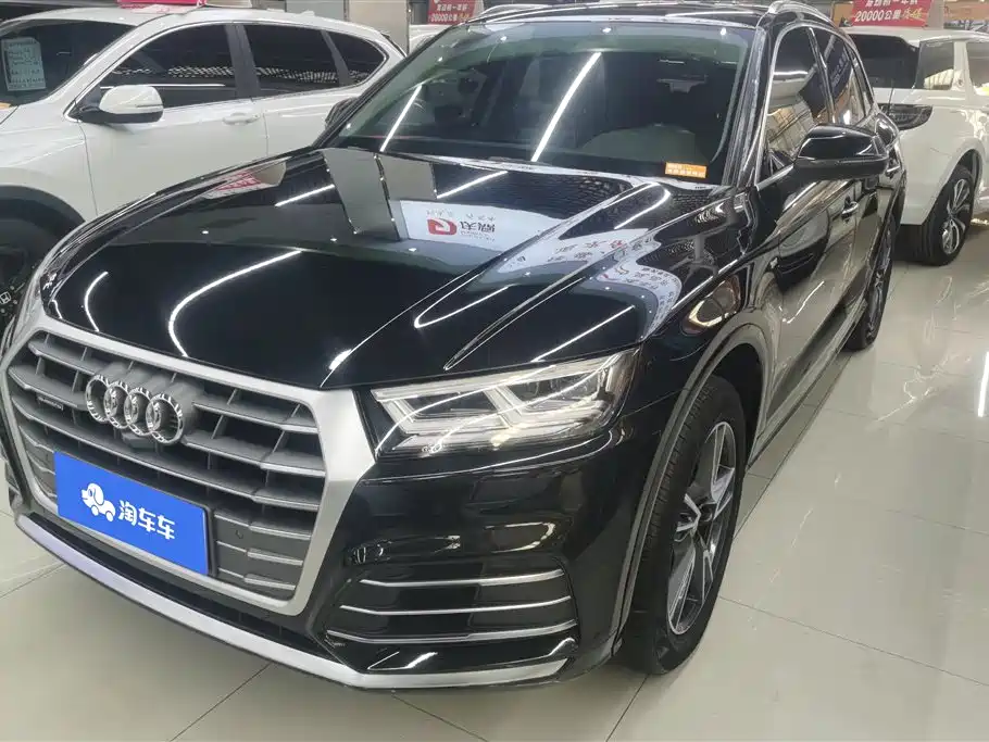 Audi Q5L 2020 40 TFSI Prestige Fashion фото 2