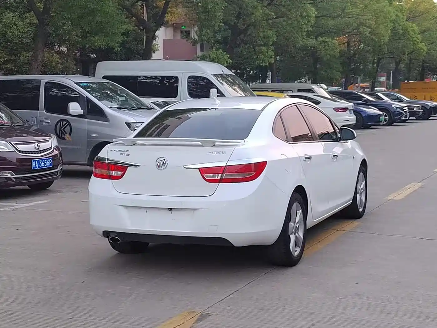 Photo 7 - Buick Excelle