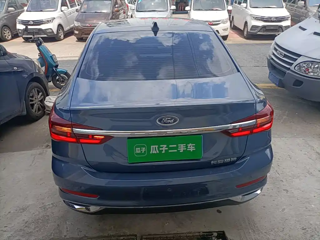 Ford Escort 2021 2021 1.5L Automatic Diamond Edition