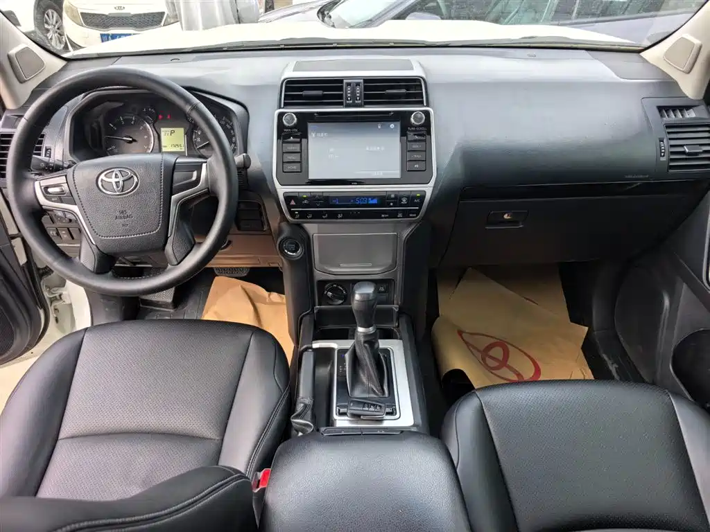 Toyota Prado 2018 3.5L Auto SX фото 11