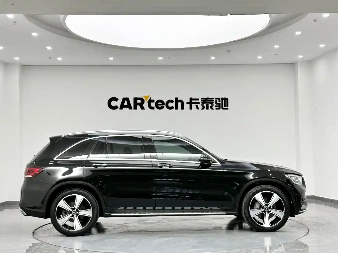 Mercedes-Benz GLC 2022 Model GLC 300 L 4MATIC Dynamic Edition фото 3
