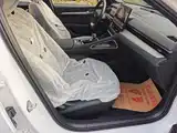 Фото 6 - Geely Preface