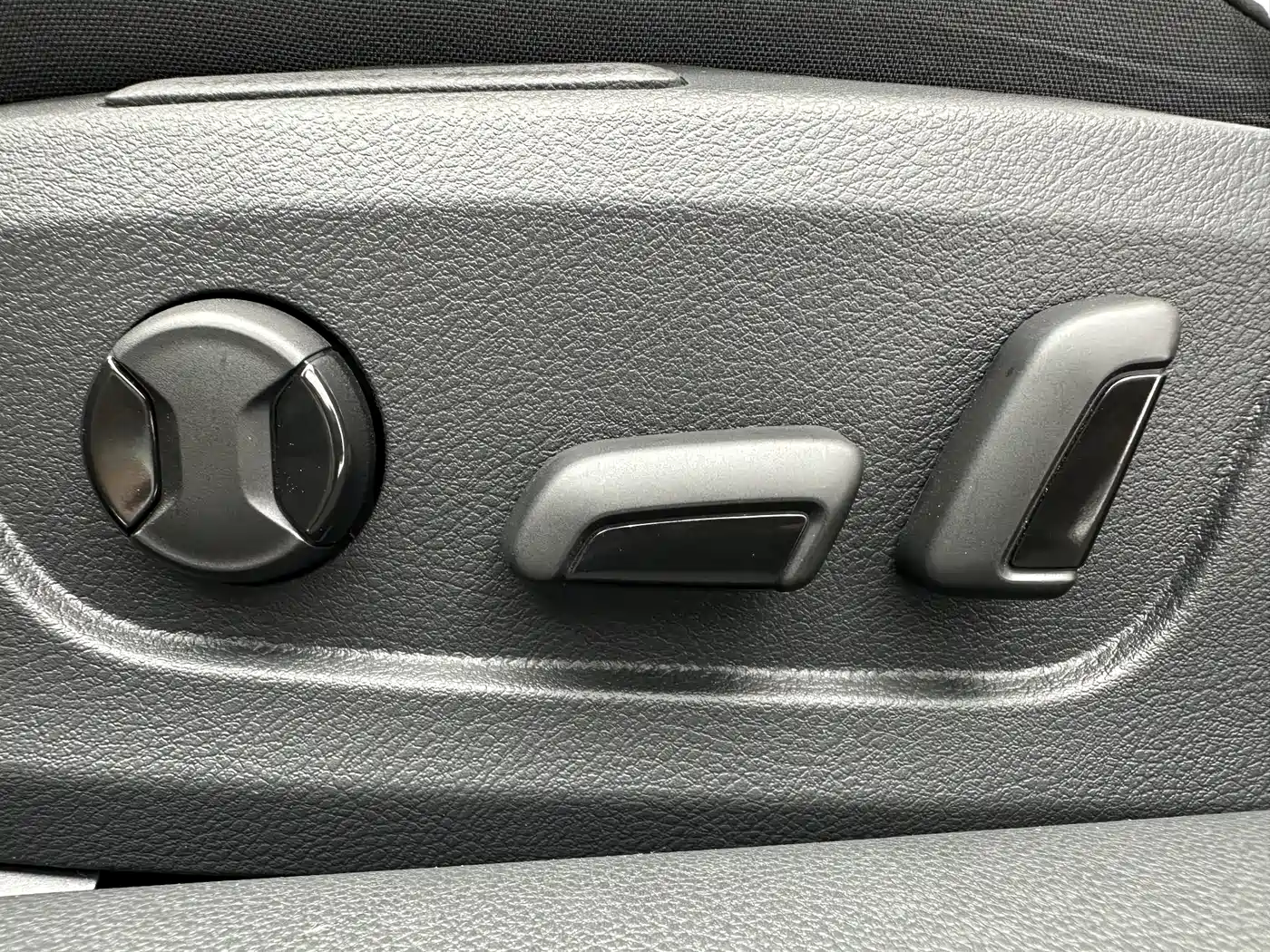 Škoda Superb 2024 TSI280 DSG Premium Edition фото 13