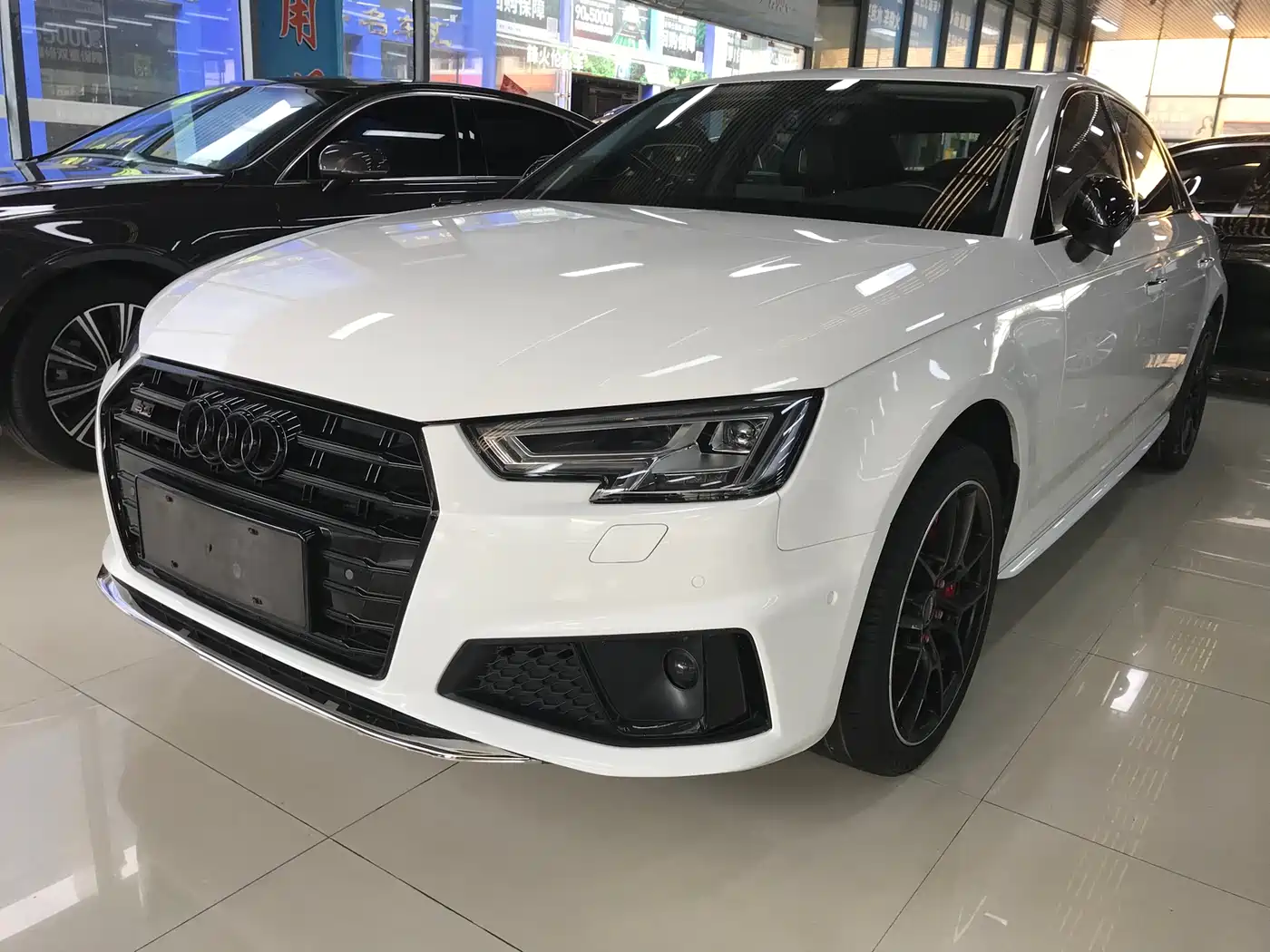 Audi A4L 2019 40 TFSI Fashion (China V) фото 2