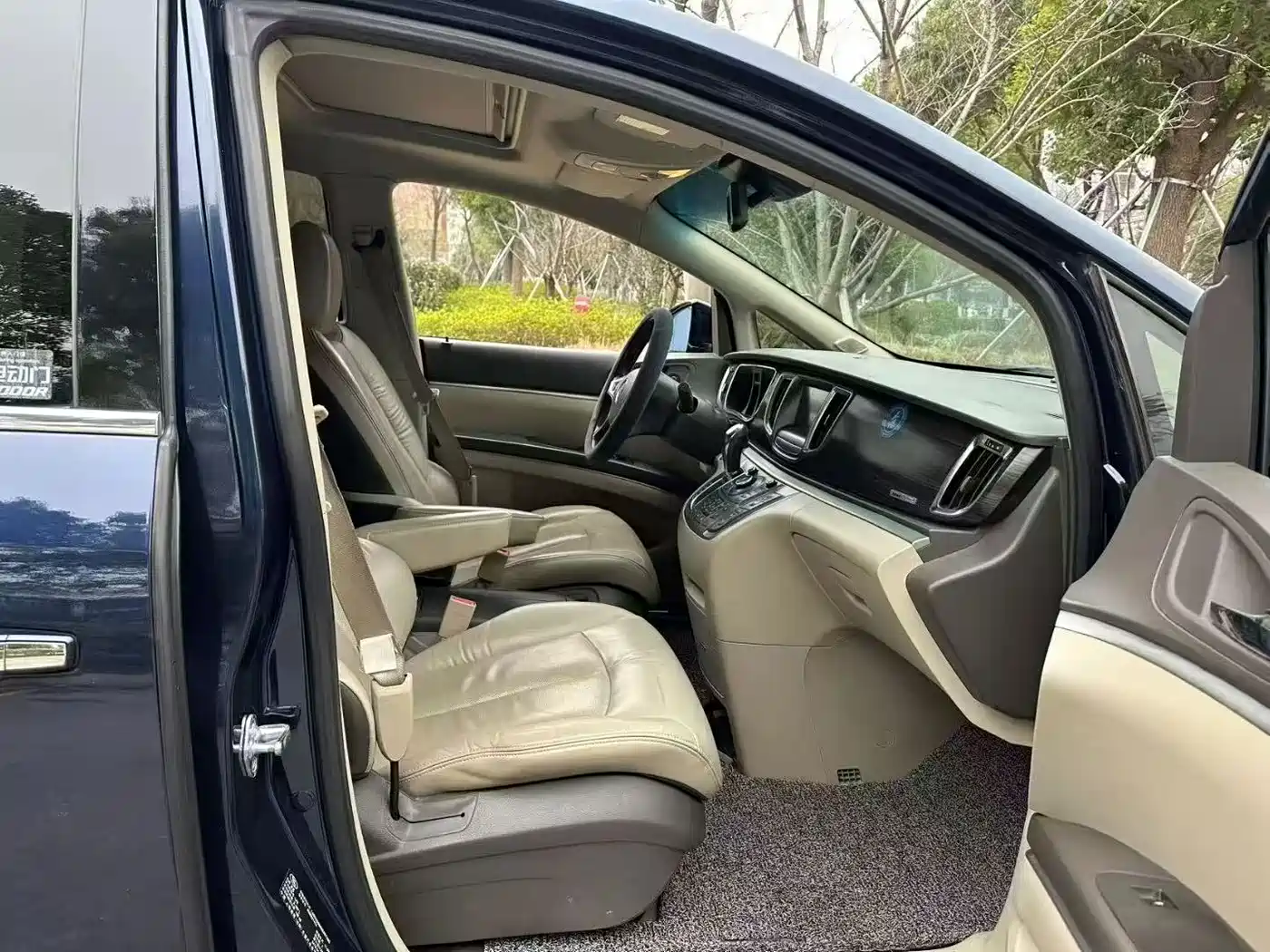 Фото 9 - Buick GL8