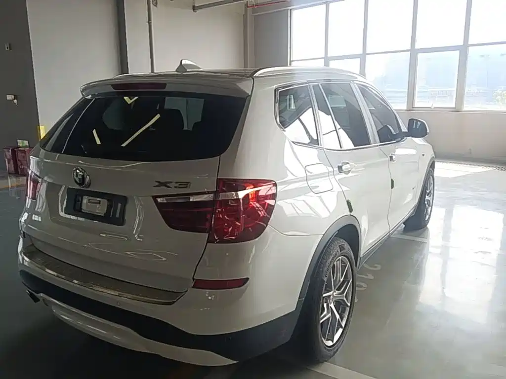 BMW X3 (Import) 2017 2016 sDrive20i
