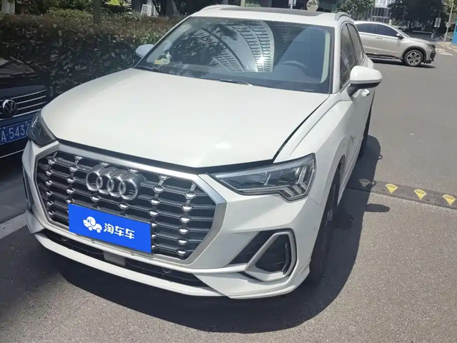 Audi Q3 2022 35 TFSI Fashion Dynamic