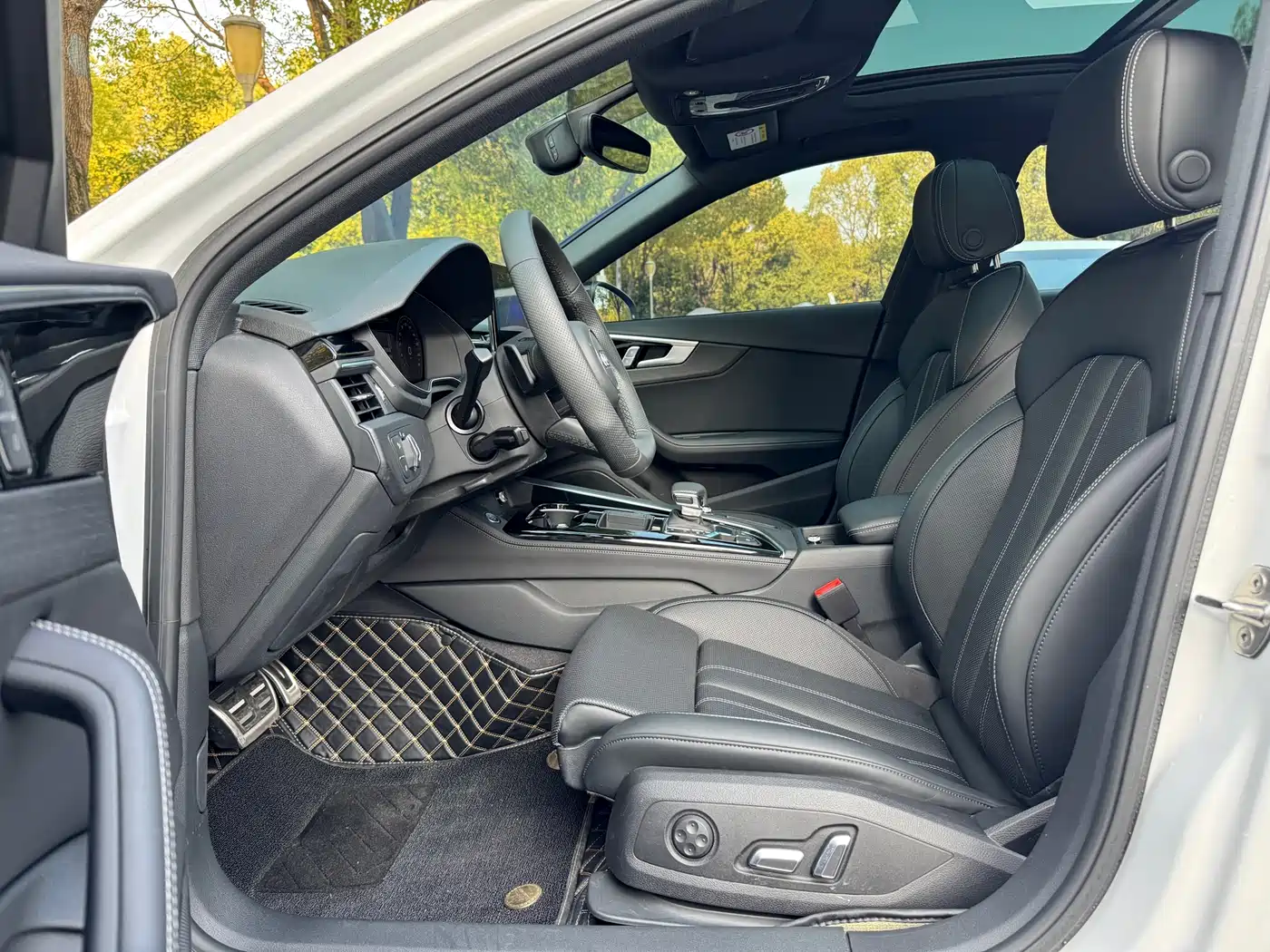 Audi A4L 2024 40 TFSI Luxury Dynamic фото 5