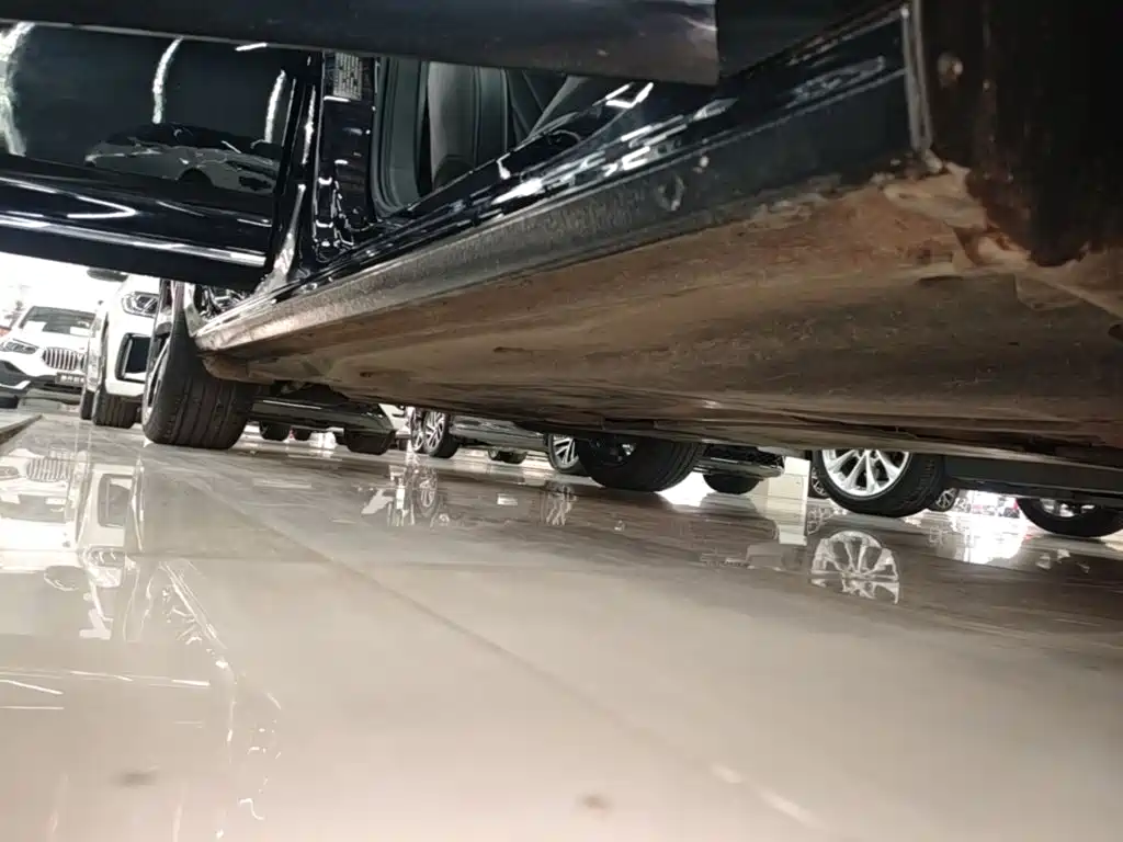 Фото 21 - Volkswagen Passat