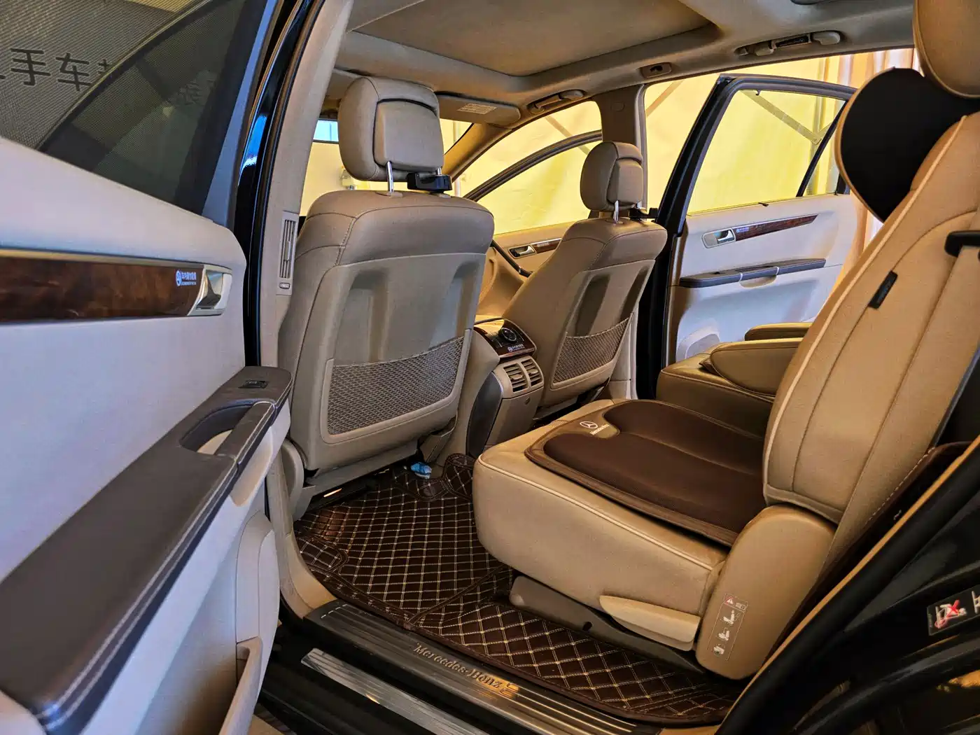 Mercedes-Benz R-Class 2011 R 350 L 4MATIC фото 8